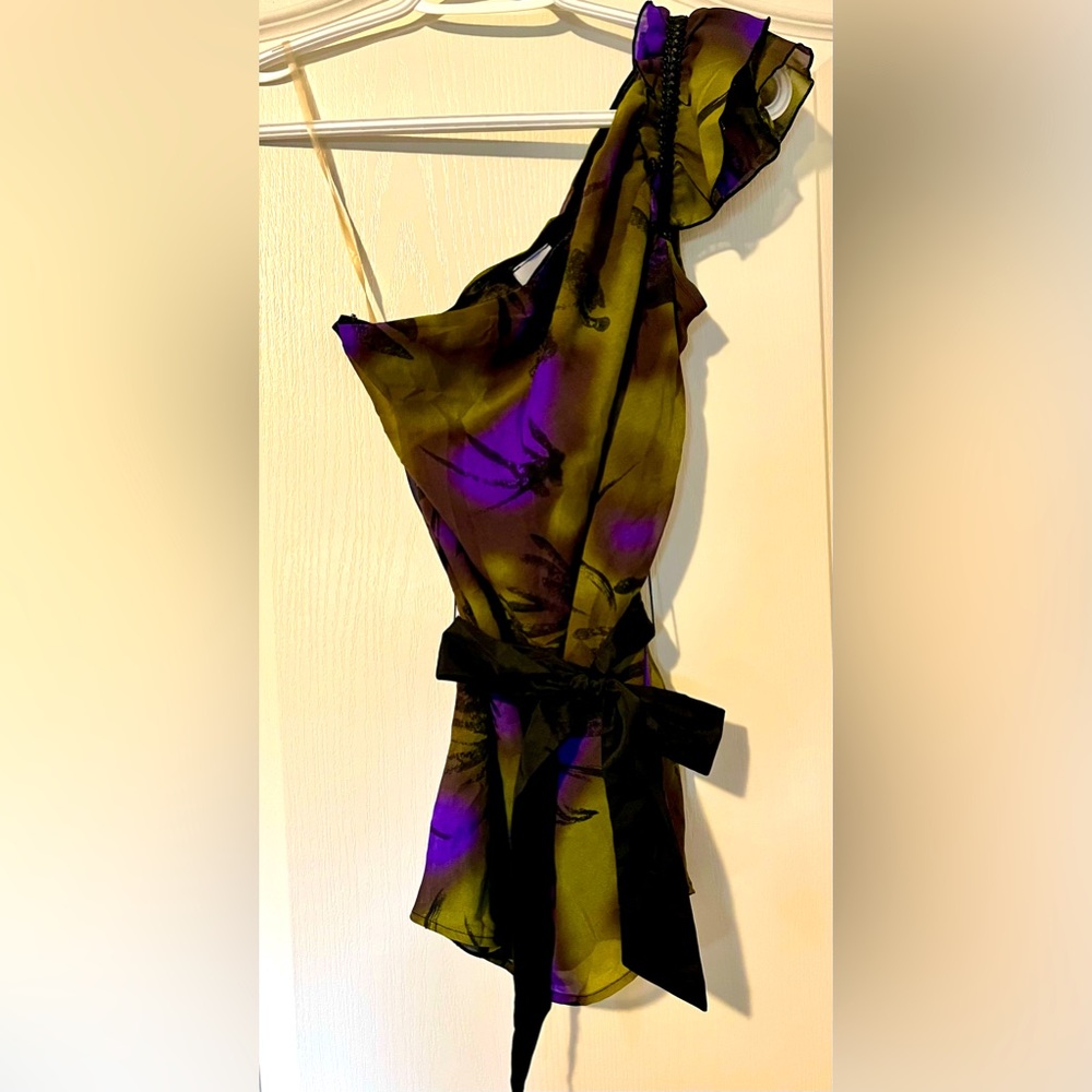 Elegant Purple and Green Top with Black Accents